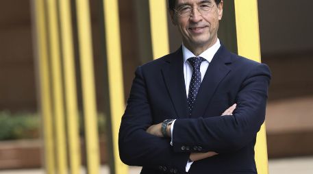 En portada: Dr. Mario Alonso Puig. GENTE BIEN JALISCO / Revista del 16 de enero 2026