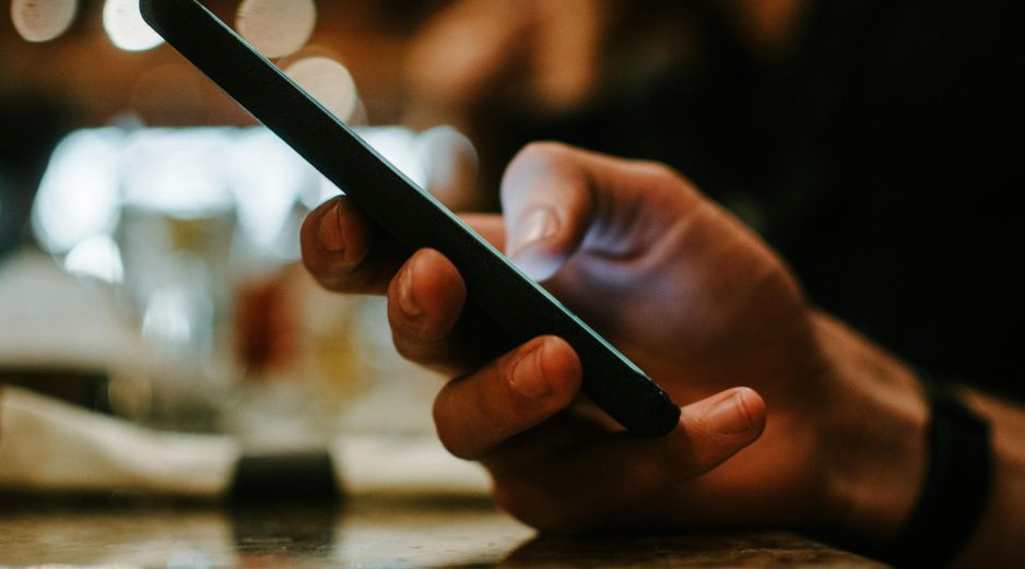 Los números sin registro no podrán usar el servicio móvil hasta concluir el trámite. Unsplash