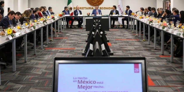 Gobierno de M&eacute;xico busca fortalecer el consumo nacional rumbo al Mundial de Futbol 2026