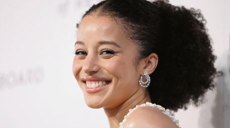 Chase Infiniti posa en la alfombra roja de los Premios de la Junta Nacional de Crítica, en Nueva York, el 13 de enero de 2026. AFP