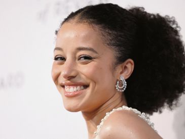 Chase Infiniti posa en la alfombra roja de los Premios de la Junta Nacional de Crítica, en Nueva York, el 13 de enero de 2026. AFP