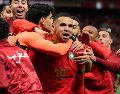 Los jugadores de Marruecos festejando la victoria que los regreso a instancias finales 22 años después. AP/M. Elshamy