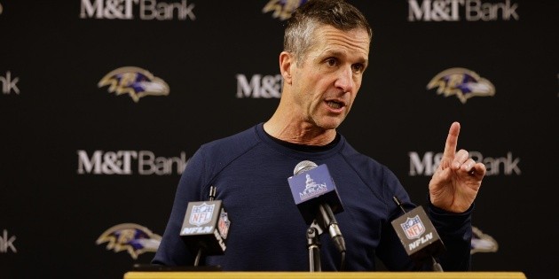 John Harbaugh y Giants negocian convenio