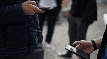 Al tratarse de un procedimiento reciente, el registro ha generado diversas dudas entre los usuarios, una de las más frecuentes es cómo verificar si una línea telefónica ya fue asociada previamente. Unsplash