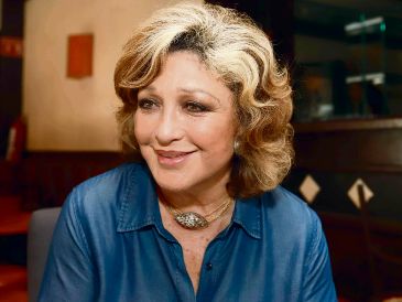 La cantante regresa al escenario en una gira que celebra la cercanía con el público y una historia musical compartida. EL UNIVERSAL