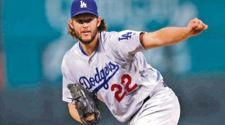 Kershaw marcó un récord de 11-2 y una efectividad de 3.36 en la temporada 2025. AP