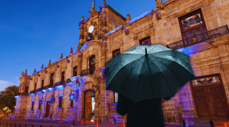 El pronóstico del clima para Guadalajara contempla la probabilidad de lluvias, aunque ligeras, este viernes. ESPECIAL / CANVA