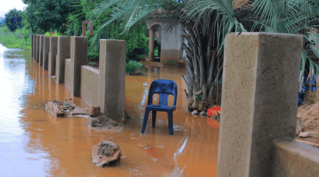 Las inundaciones en Sudáfrica también han afectado a la nación insular de Madagascar frente a la costa de África, así como a Malawi y Zambia. EFE/EPA/GCIS