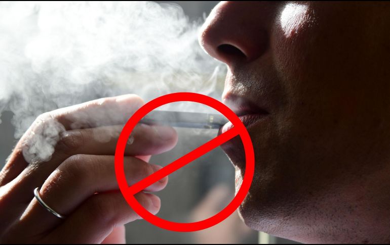 También queda prohíbe la publicidad y propaganda de cigarrillos electrónicos y vapeadores a través de cualquier medio de comunicación, incluidos los impresos, digitales, televisivos, radiales o cualquier otra vía. ESPECIAL / AFP y CANVA