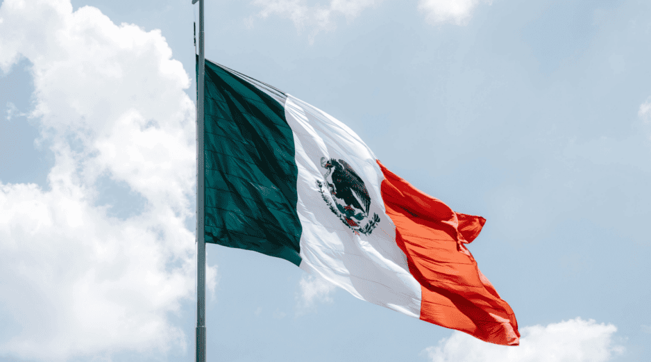 El 2 de febrero es un recordatorio de la responsabilidad colectiva de proteger y fortalecer los principios establecidos en la Carta Magna. CANVA