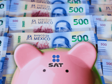 El Servicio de Administración Tributaria (SAT) compartió los datos sobre la recaudación de impuestos en México durante 2025. ESPECIAL / CANVA