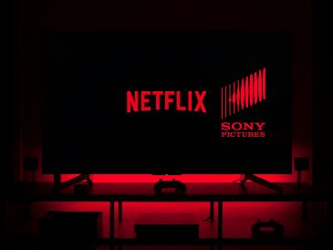 Netflix actualmente tiene los derechos de pago de títulos de SPE en territorios seleccionados. ESPECIAL / UNSPLASH Thibault Penin