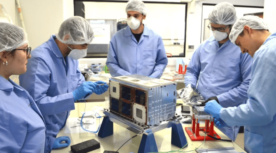 El microsatélite de la Comisión Nacional de Actividades Espaciales fue desarrollado en conjunto con la empresa argentina VENG S.A. INSTAGRAM/@ing_unlp