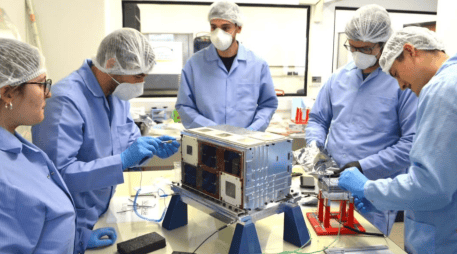 El microsatélite de la Comisión Nacional de Actividades Espaciales fue desarrollado en conjunto con la empresa argentina VENG S.A. INSTAGRAM/@ing_unlp