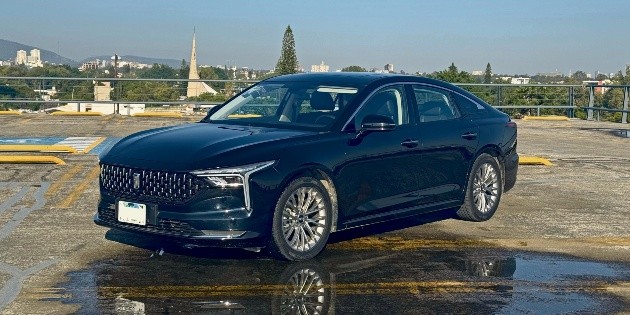 Bestune B70 1.5, el auto chino mediano a precio de subcompacto