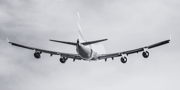 Indonesia: desaparece avi&oacute;n con diez personas en Sulawesi