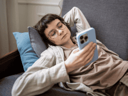 Cuando el cerebro anticipa que una tarea implicará incomodidad o castigo, el estriado ventral envía señales al pálido ventral que inhiben la intención de actuar, reduciendo así la motivación para iniciar la acción. CANVA