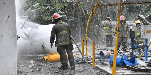 Explosi&oacute;n en estaci&oacute;n de gas LP en Tabasco deja al menos dos lesionados