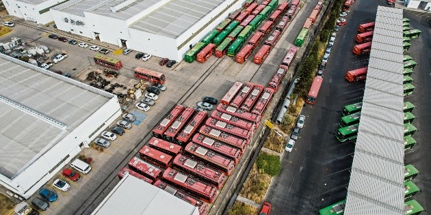 Transporte p&uacute;blico: Sin Troleb&uacute;s, mantienen carril exclusivo en Avenida Hidalgo