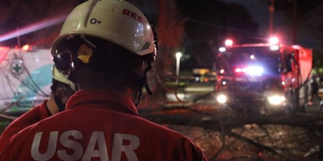 Bomberos de Zapopan atienden choque en Lomas de Zapopan e incendio en El Fort&iacute;n; hay una persona fallecida