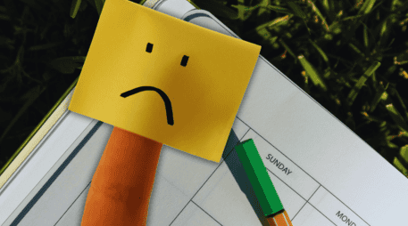 La teoría del Blue Monday ha sido rechazada por muchos psicólogos y neurocientíficos por contar con variables imposibles de medir y parecer arbitraria. ESPECIAL / CANVA