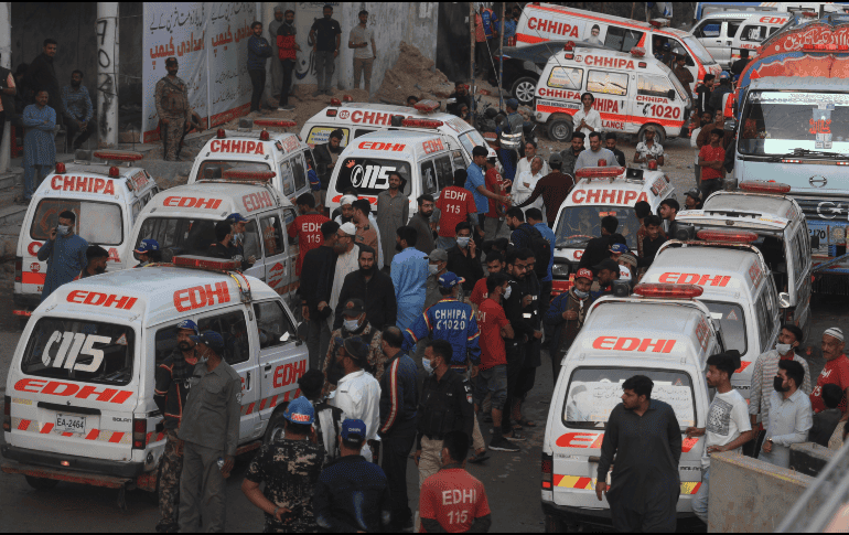 Karachi, la capital de la provincia de Sindh, tiene un historial de incendios mortales, a menudo atribuidos a estándares de seguridad deficientes y construcciones ilegales. EFE/EPA/S. Akber