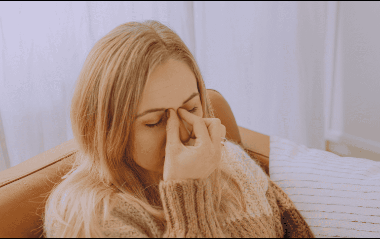 Para demostrar cómo lo hacen y escudriñar el revestimiento nasal, el equipo liderado por Ellen Foxman creó tejido nasal humano cultivado en laboratorio. ESPECIAL