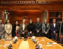 Como parte de la ceremonia, las autoridades de la Cineteca Nacional recibieron un reconocimiento póstumo a la cineasta Luz Eugenia Cortés Rocha, egresada de la maestría, quien fue distinguida en años recientes con el Ariel de Oro a la trayectoria. CORTESÍA