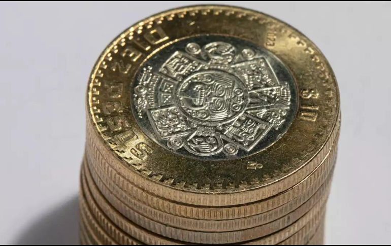 Este lunes, el Diario Oficial de la Federación (DOF) publicó los decretos que modifican las características de las monedas de diez y veinte pesos, los cuales entrarán en vigor a partir de mañana martes 20 de enero de 2026. ESPECIAL