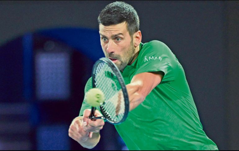 El serbio de 38 años igualó dos récords del tenis al jugar su Abierto de Australia número 21 y su torneo de Grand Slam número 81. EFE