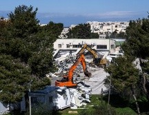 Desde la sede destruida se daba ayuda y servicios a unos 2.5 millones de refugiados palestinos en Gaza, la ocupada Cisjordania y Jerusalén Oriental, así como a 3 millones más de refugiados en Siria, Jordania y Líbano. EFE/A. Safadi