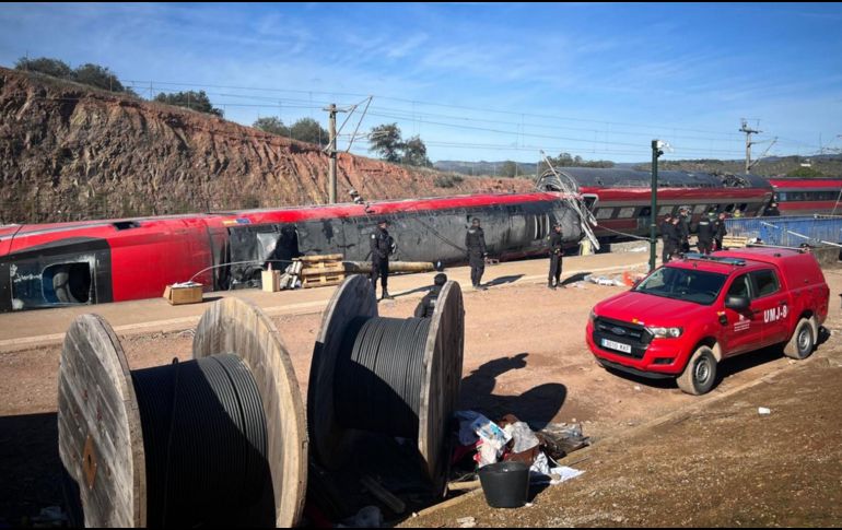 Continúan 39 heridos ingresados en hospitales, de los que 13 —uno de ellos menor de edad— están en la Unidad de Cuidados Intensivos (UCI). EFE