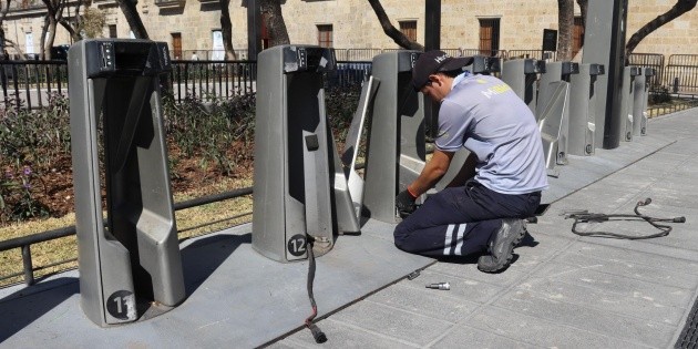Regresa la estaci&oacute;n de MiBici al Teatro Degollado, en el Centro de Guadalajara