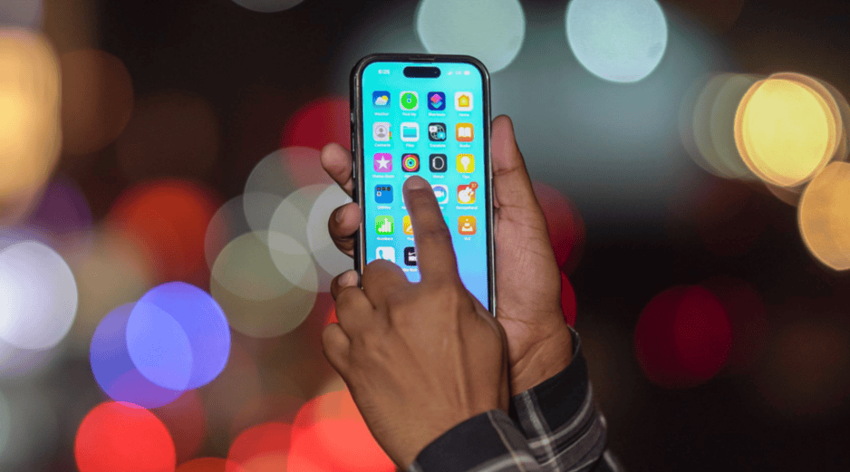 El registro de celulares en México pretende eliminar el anonimato en las llamadas y facilitar la identificación de números. CANVA