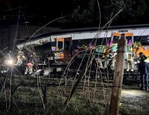 Se desplomó un muro de contención sobre un tren de la línea R4 entre Gelida y Sant Sadurní d'Anoia (Barcelona), cuyo maquinista ha muerto. EFE / @FitJordi GELIDA