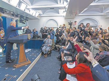 El presidente de EU continuó con sus polémicas declaraciones desde la Casa Blanca. EFE