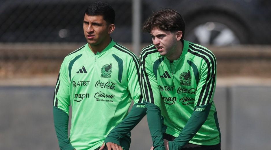 Jugadores mexicanos durante el entrenamiento previo al duelo ante los panameños.ESPECIAL