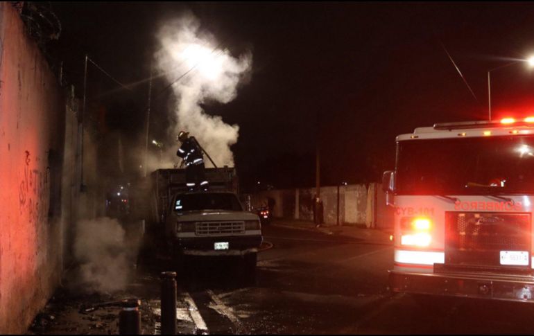 No se presentaron personas lesionadas en ninguno de los dos incendios. ESPECIAL / FACEBOOK Protección Civil y Bomberos Zapopan