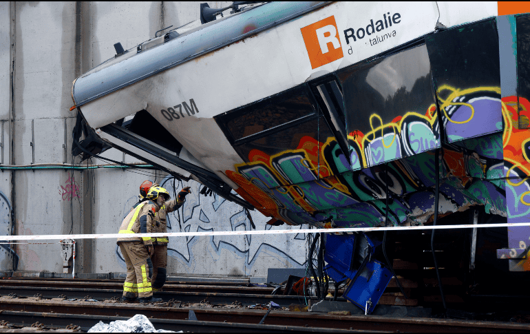 Al menos una persona murió y otras 37 resultaron heridas en el siniestro,  EFE/ Quique Garcia