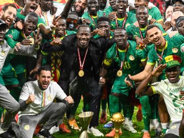 Senegal ganó la Copa de África al vencer a Marruecos por 1-0 en Rabat, la capital marroquí. AFP / S. Bozon