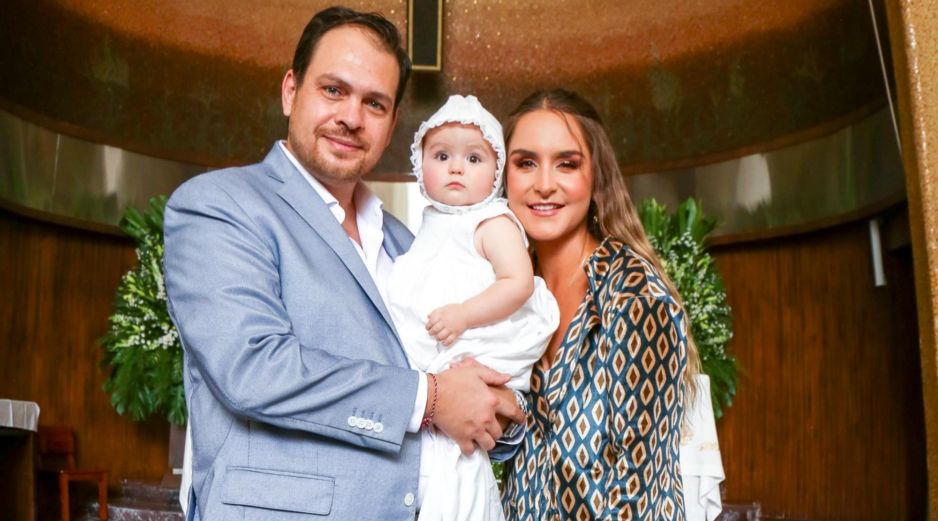 Alfonso Magallanes, Nara Magallanes y Alexia Vergara. GENTE BIEN JALISCO / Revista del 23 de enero 2026