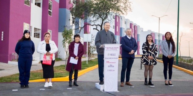 Infonavit entrega las primeras viviendas del Bienestar en Michoac&aacute;n