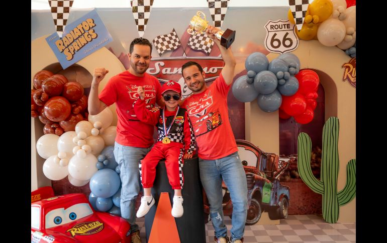 Santiago Villaseñor, Santino Villaseñor y Mario Michel. GENTE BIEN JALISCO / Cumpleaños 6 de Santino Villaseñor