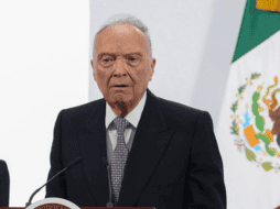 Como parte del protocolo, Gertz será el primero en hacer uso de la voz, y después los grupos parlamentarios emitirán sus preguntas, que serán respondidas por el exfiscal. ESPECIAL/Gobierno de México