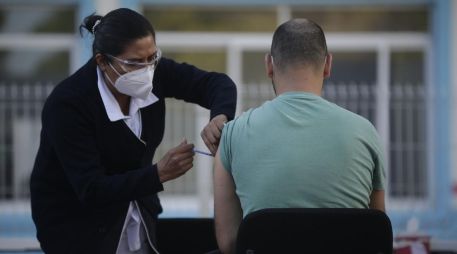 Las personas interesadas en adquirir la vacuna pueden acudir a cualquier unidad del sector de salud pública. EL INFORMADOR/ARCHIVO