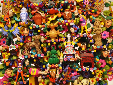 Metepec es conocido por el trabajo artesanal confeccionado en barro que encuentra en el árbol de la vida la máxima representación de la alfarería. EFE/Ayuntamiento de Metepec