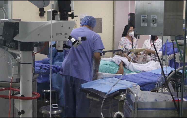 Se espera que las aseguradoras de salud ofrezcan alternativas para contrarrestar los efectos de un fuerte incremento de precios al arranque de 2026. EL INFORMADOR/ARCHIVO