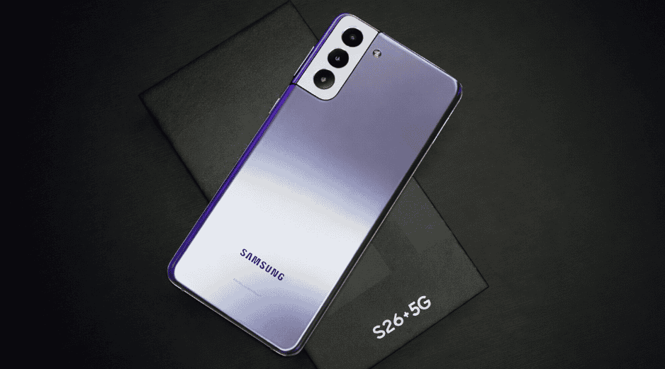 Antes de decidir comprar el Samsung S26 o el iPhone 17 Pro Max se recomienda que analices cada una de sus características. UNSPLASH / A. NHAT