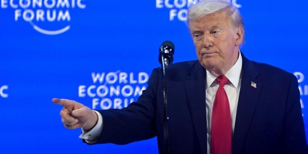 Trump advierte a Ir&aacute;n y anuncia el despliegue de una gran flota naval