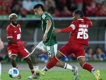 En el ataque, Roberto Alvarado cumplió durante los minutos que estuvo en el terreno de juego, aportando orden y seguridad en la circulación del balón, aunque sin incidencia directa en el marcador. IMAGO7